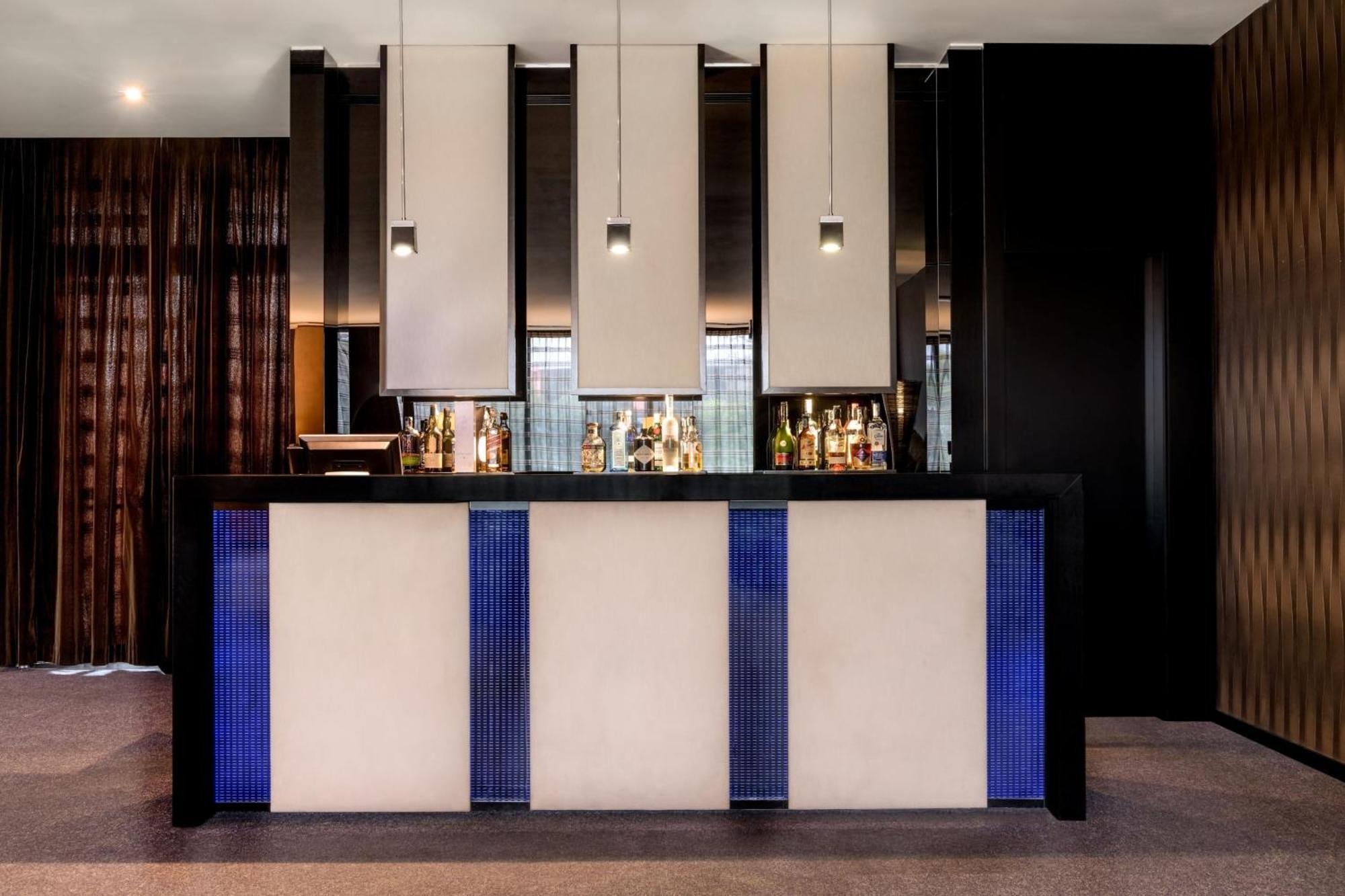 Ac Hotel Brescia By Marriott Εξωτερικό φωτογραφία
