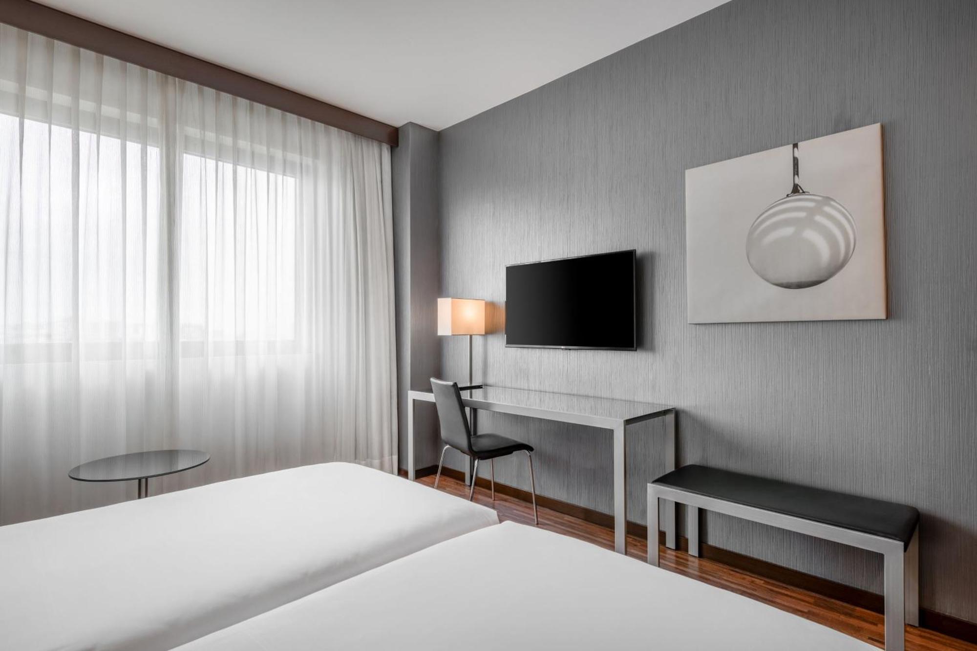 Ac Hotel Brescia By Marriott Εξωτερικό φωτογραφία