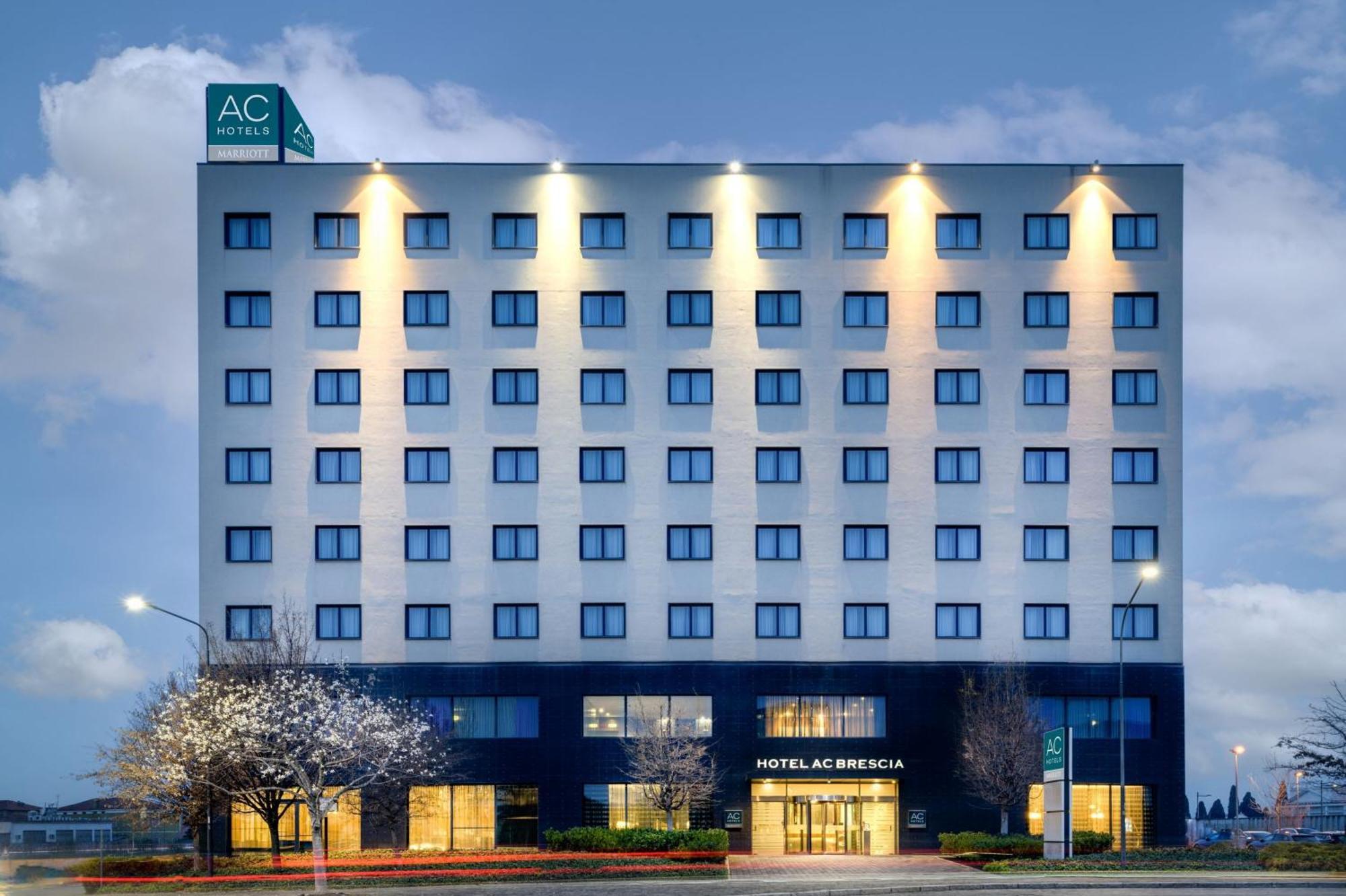 Ac Hotel Brescia By Marriott Εξωτερικό φωτογραφία