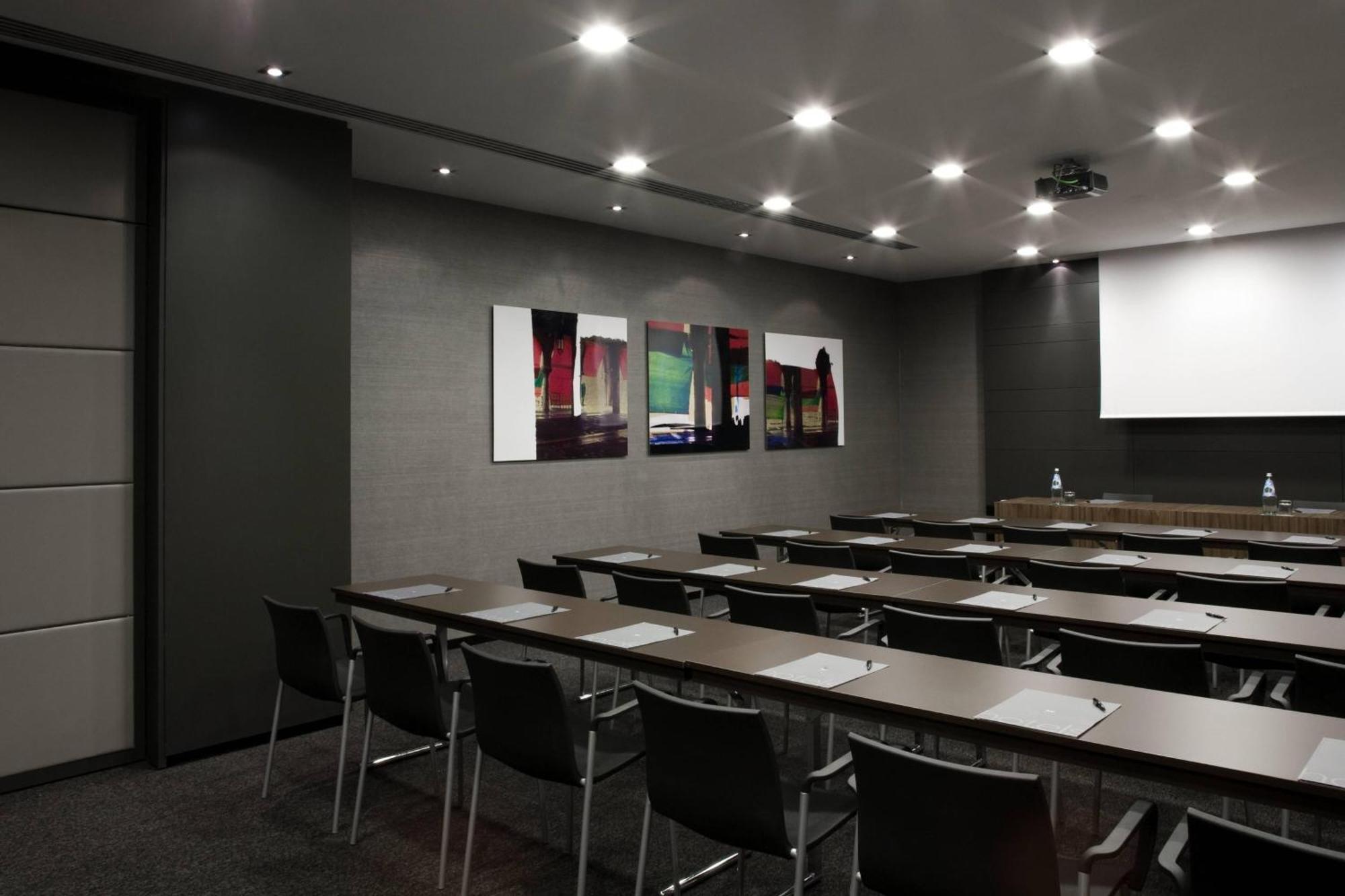 Ac Hotel Brescia By Marriott Εξωτερικό φωτογραφία