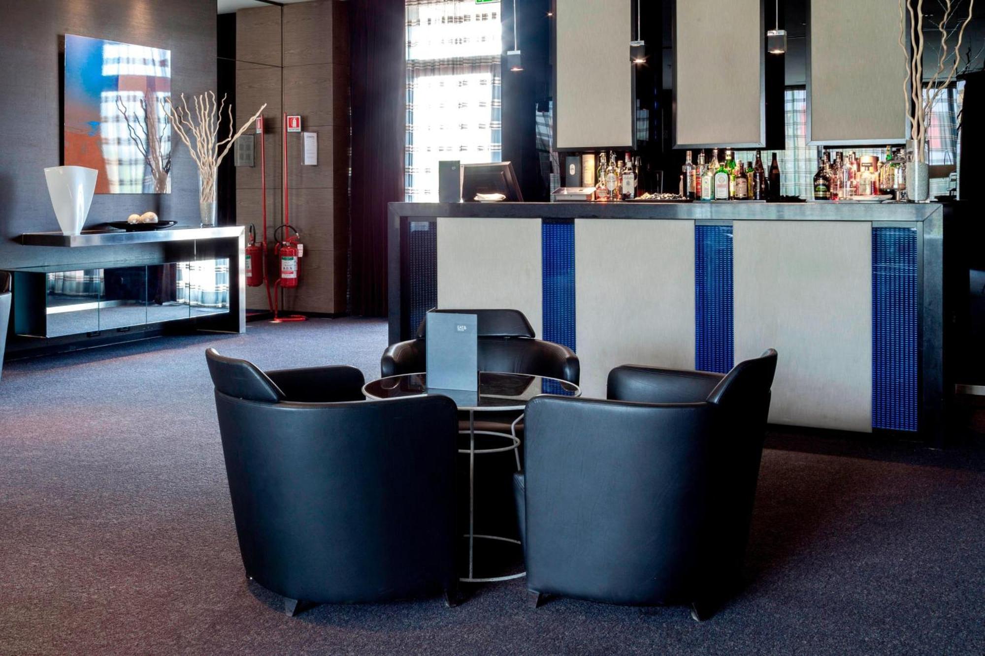 Ac Hotel Brescia By Marriott Εξωτερικό φωτογραφία